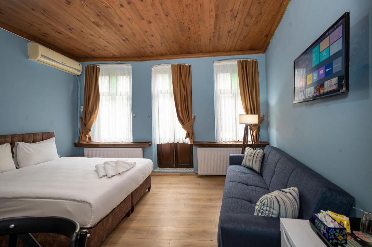 Taksim Antique Hotel อิสตันบูล ภายนอก รูปภาพ