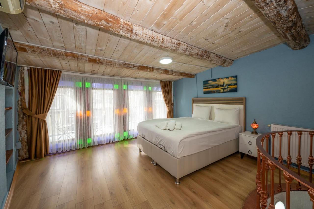 Taksim Antique Hotel อิสตันบูล ภายนอก รูปภาพ