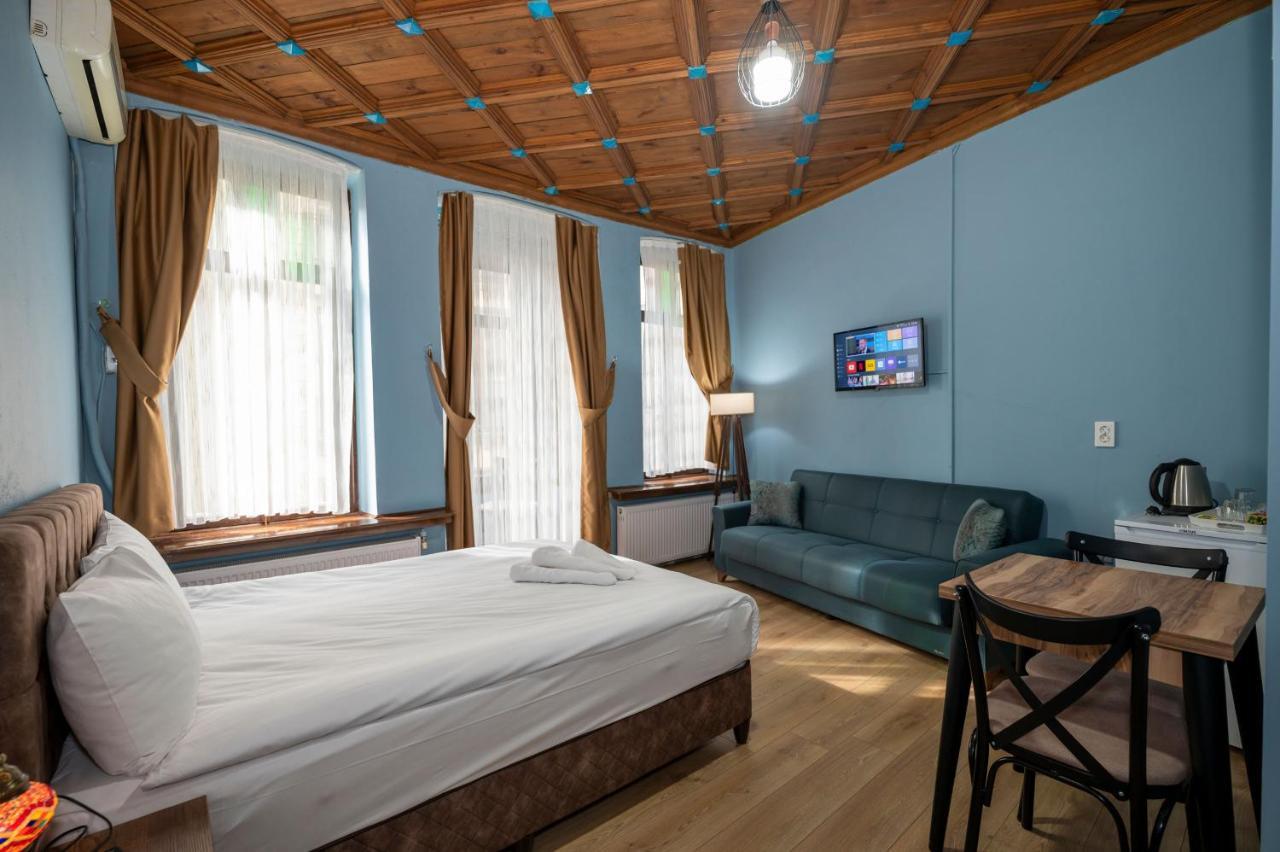 Taksim Antique Hotel อิสตันบูล ภายนอก รูปภาพ