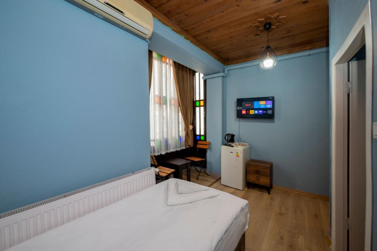 Taksim Antique Hotel อิสตันบูล ภายนอก รูปภาพ